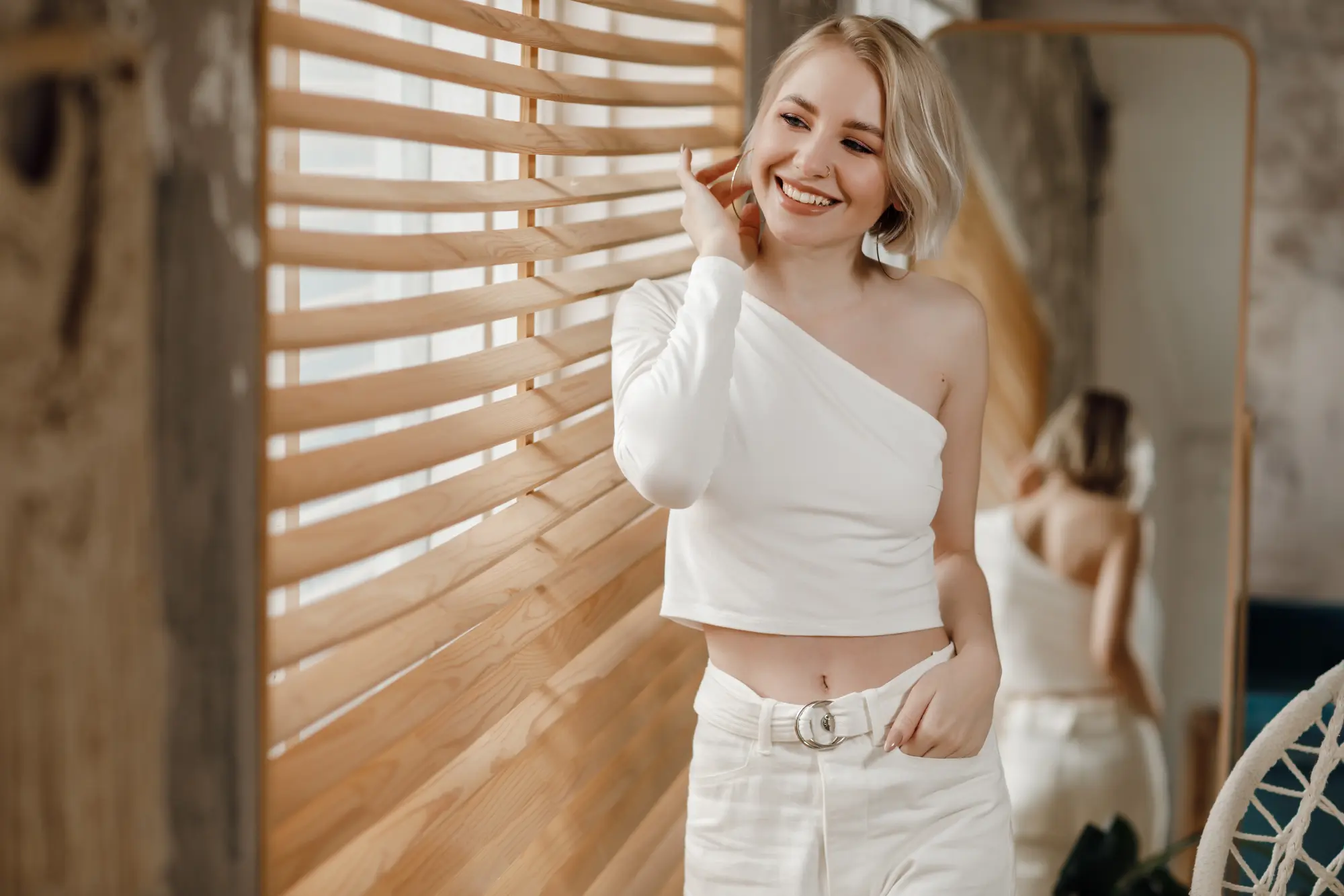pretty-young-woman-indoor-portrait.webp